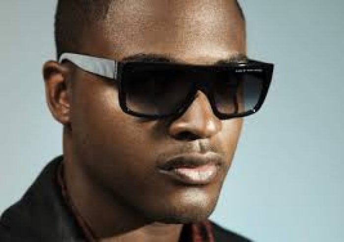 taio-cruz-buchen-taio-cruz-booking