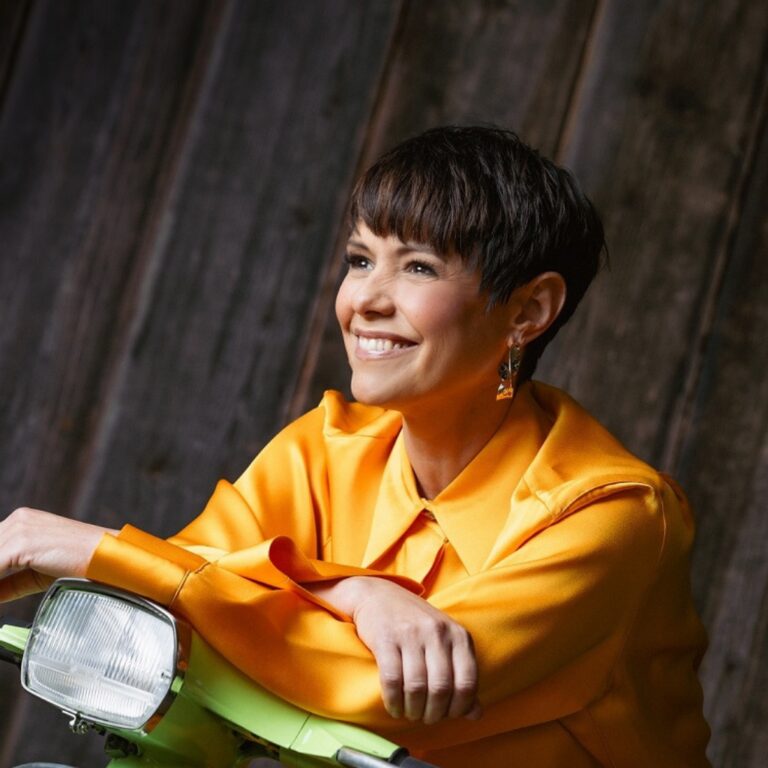 Francine Jordi buchen