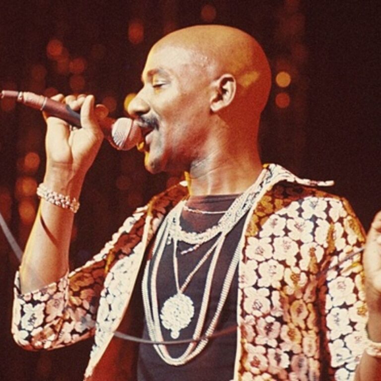 Hot Chocolate buchen